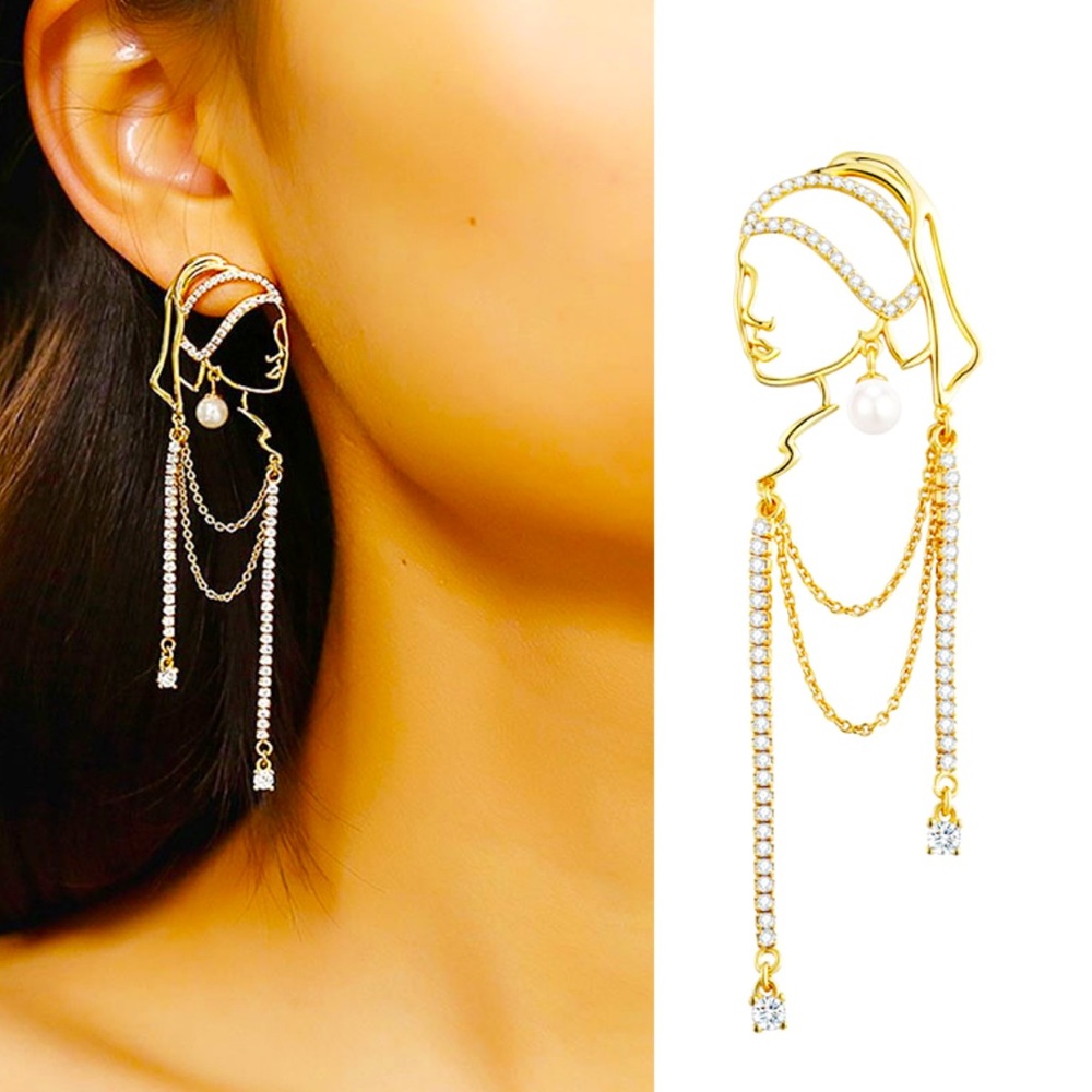 "Girl with a Pearl Earring" Earrings